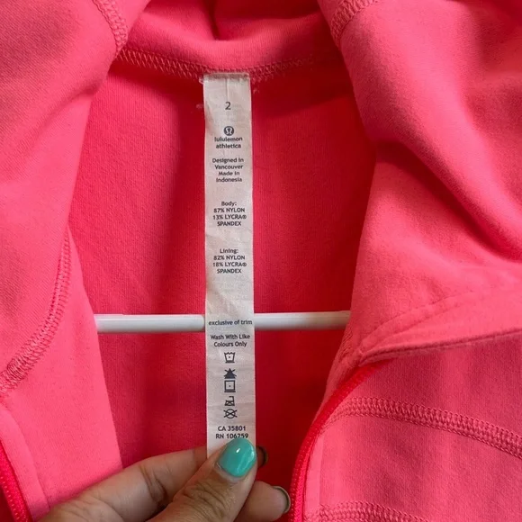 Lululemon in stride - Picture 4 of 5